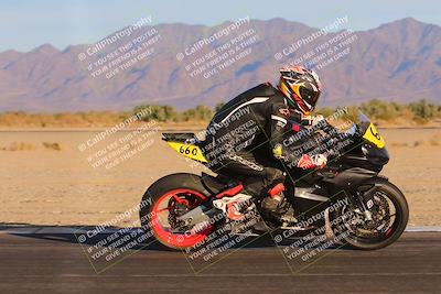 media/Dec-16-2023-CVMA (Sat) [[bb38a358a2]]/Race 13 Amateur Supersport Middleweight/